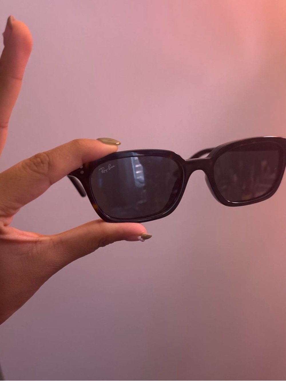 Ray-Ban Women's Tortoise Shell Cat-Eye Sunglasses - Dark Brown Lenses - Picture 3 of 3